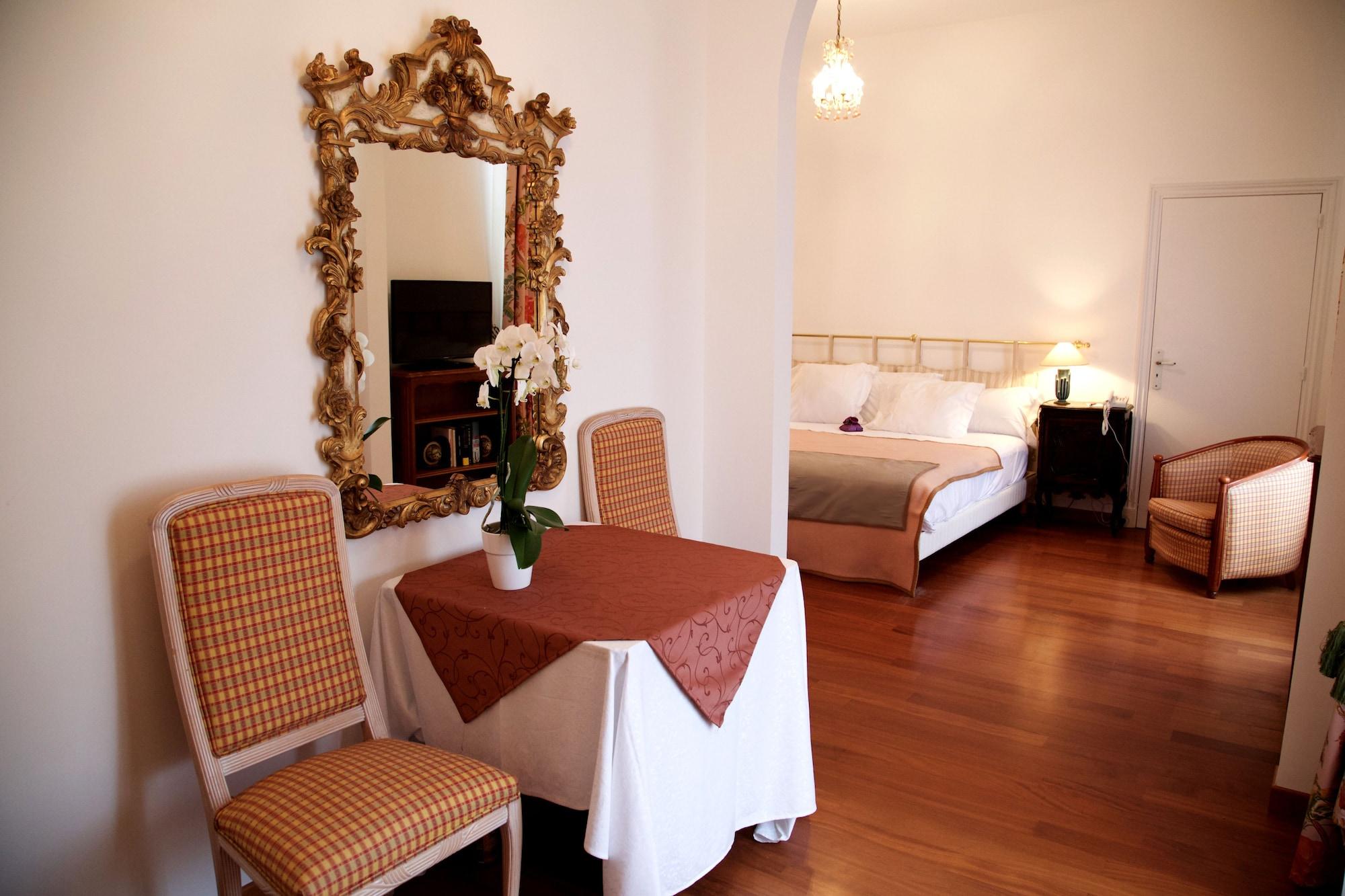 Grand Hotel Des Ambassadeurs Menton Eksteriør billede