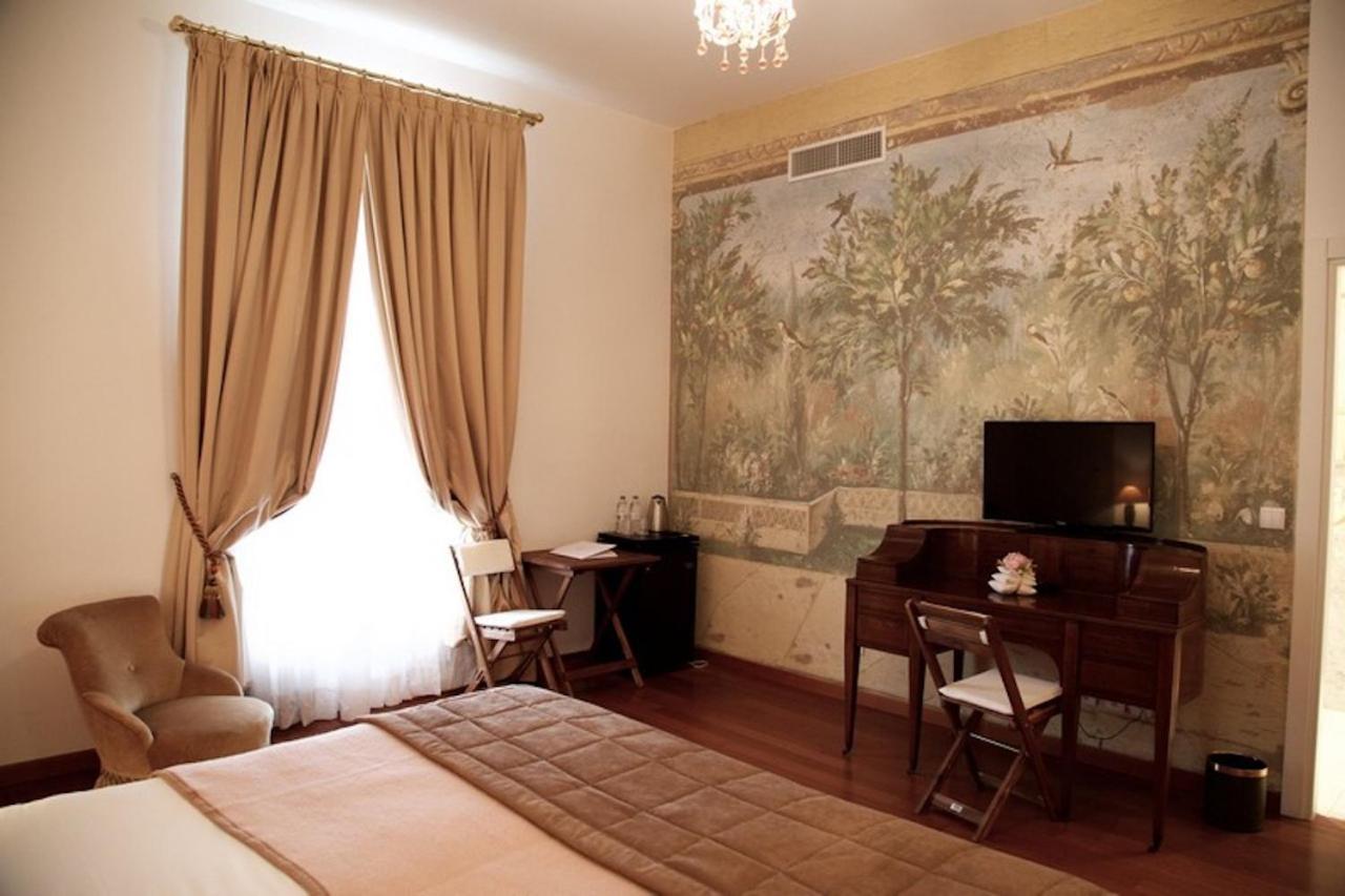 Grand Hotel Des Ambassadeurs Menton Eksteriør billede