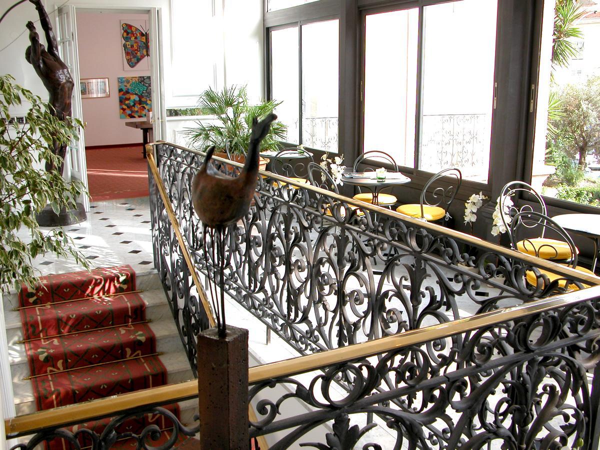 Grand Hotel Des Ambassadeurs Menton Eksteriør billede