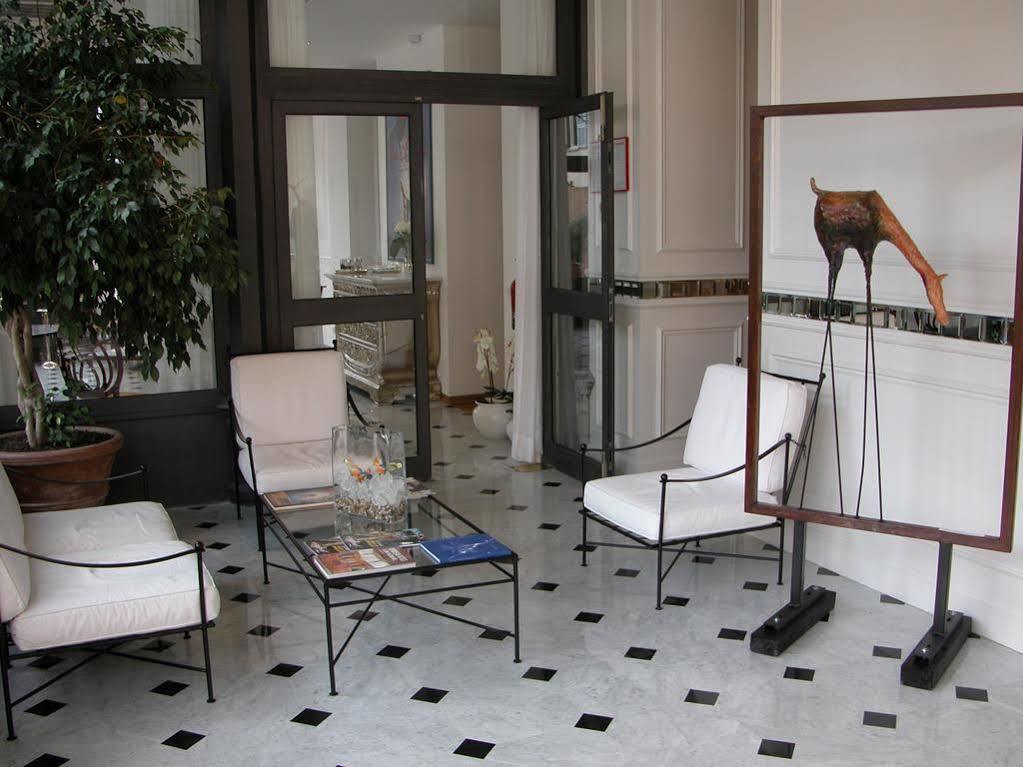 Grand Hotel Des Ambassadeurs Menton Eksteriør billede
